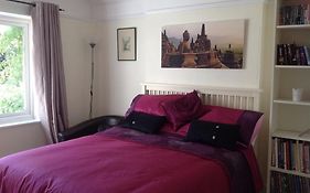 Shepperton Guesthouse